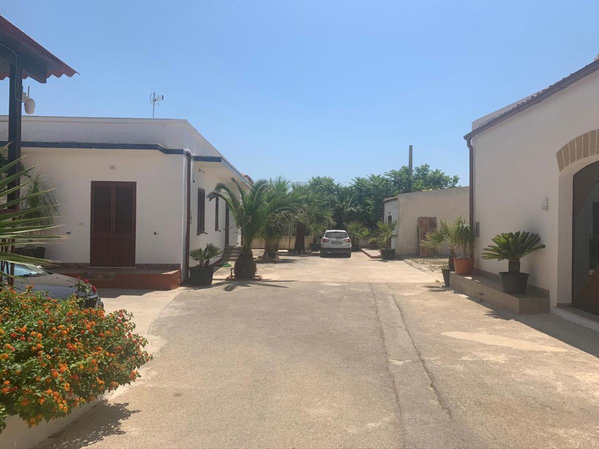 Casa Vacanze Mandriavecchia Petrosino Exterior photo