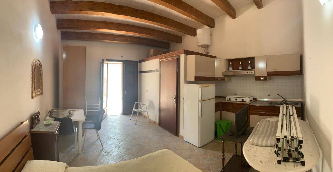 Casa Vacanze Mandriavecchia Petrosino Exterior photo