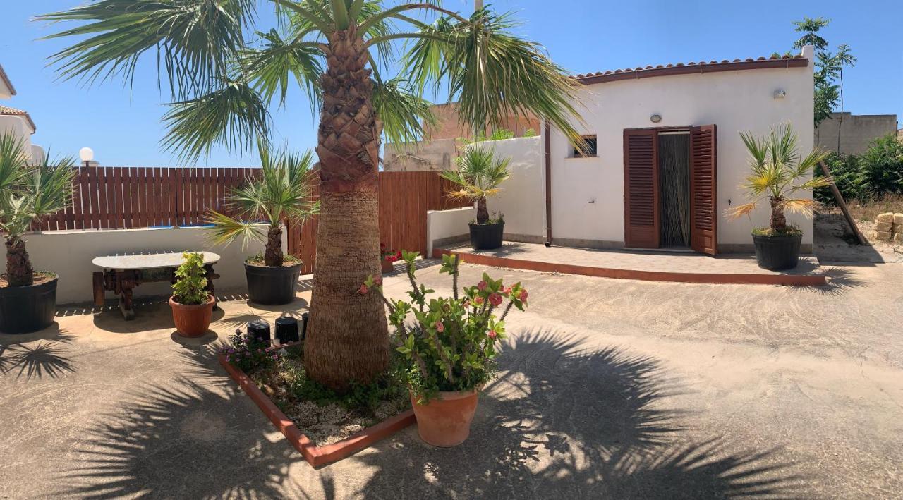 Casa Vacanze Mandriavecchia Petrosino Exterior photo